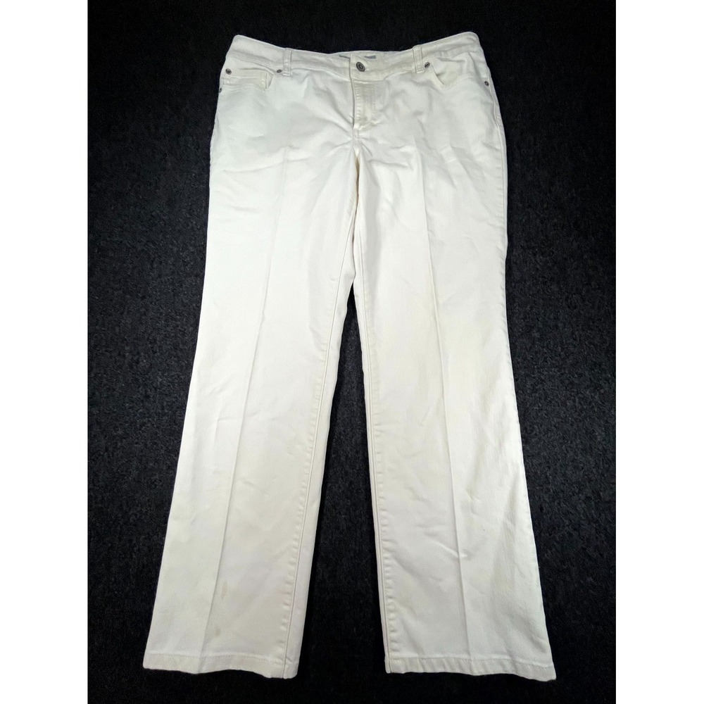 Chico's Platinum Denim Straight Jeans Women's 2.5S White Ultimate Fit Slim Leg